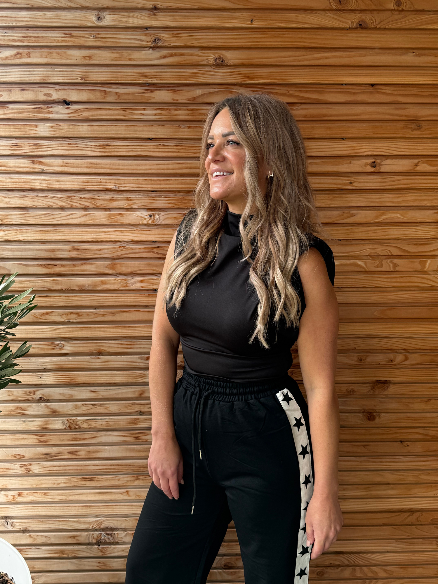 Straight Leg Jogger | Star Detail