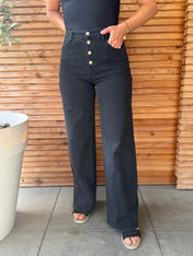 High Waist | Button Jeans