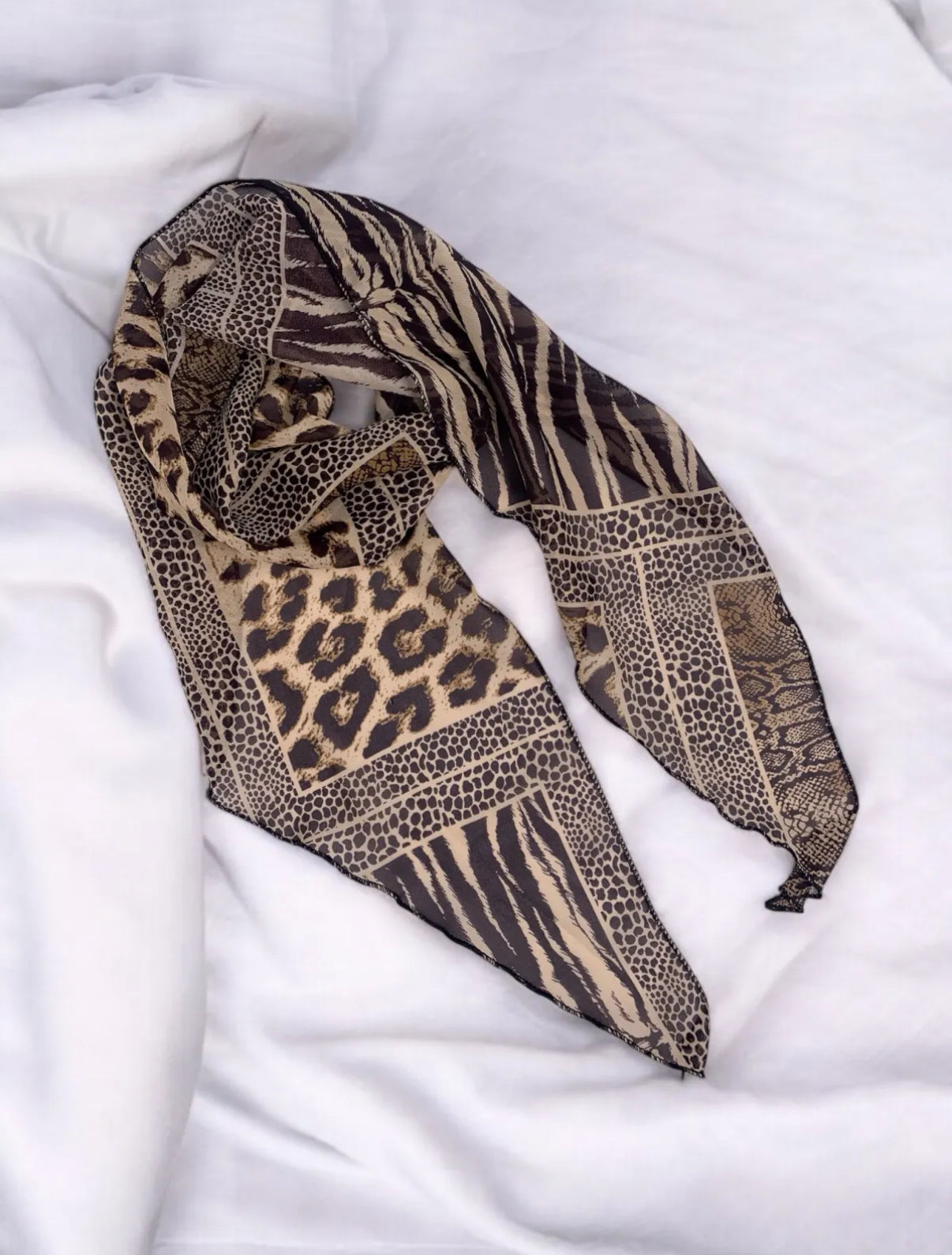 Lola | Satin Scarf